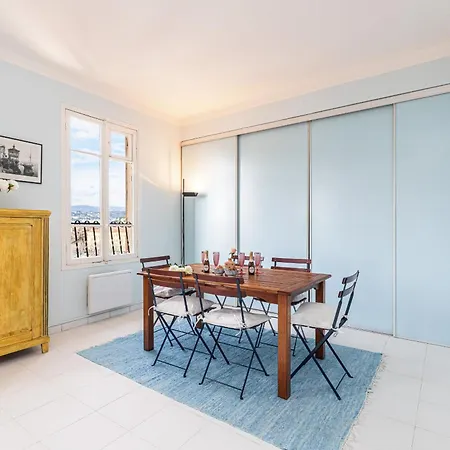 아파트 Extraordinary View On Port And Castle Hill - 1 Bdr & Parking