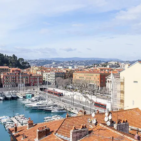 Apartment Extraordinary View On Port And Castle Hill - 1 Bdr & Parking *