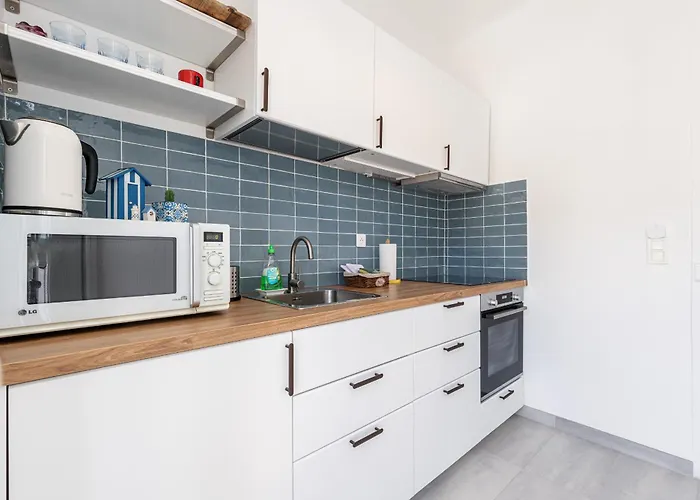 Extraordinary View On Port And Castle Hill - 1 Bdr & Parking Appartamento *