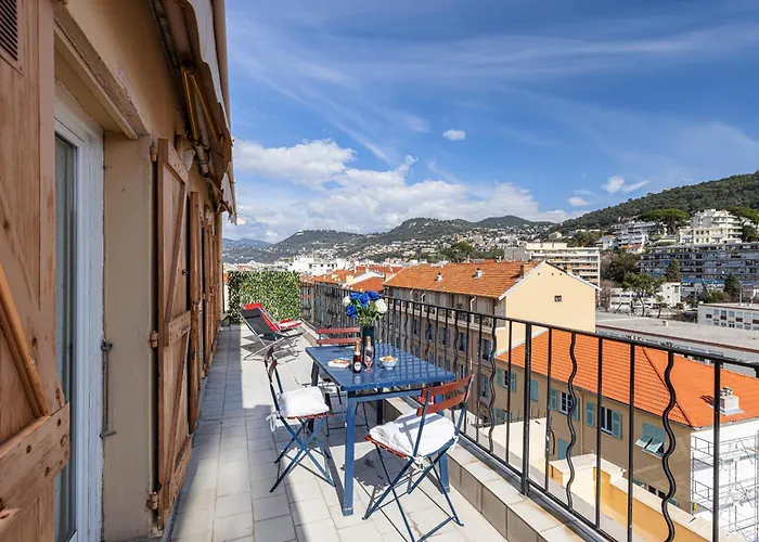 Appartamento Extraordinary View On Port And Castle Hill - 1 Bdr & Parking