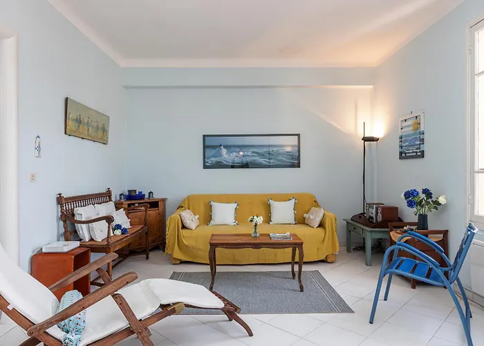 Extraordinary View On Port And Castle Hill - 1 Bdr & Parking Appartamento Nizza